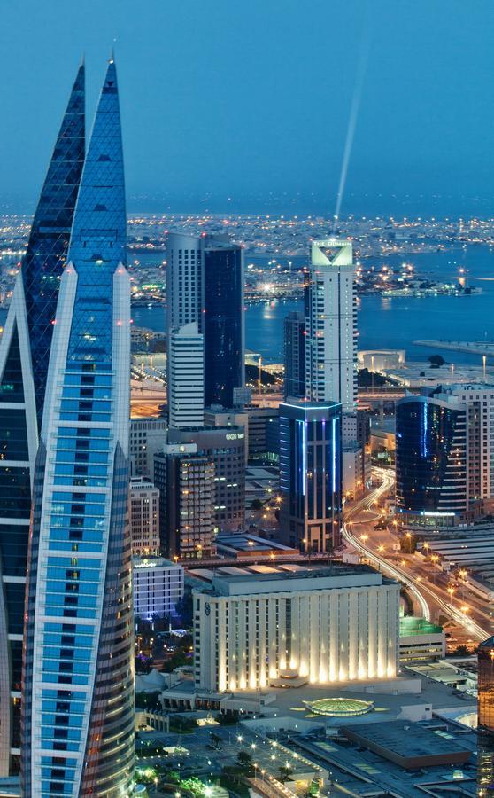 The Domain Bahrain Hotel And Spa - Adults Friendly 16 Years Plus Manama Exterior foto Manama skyline